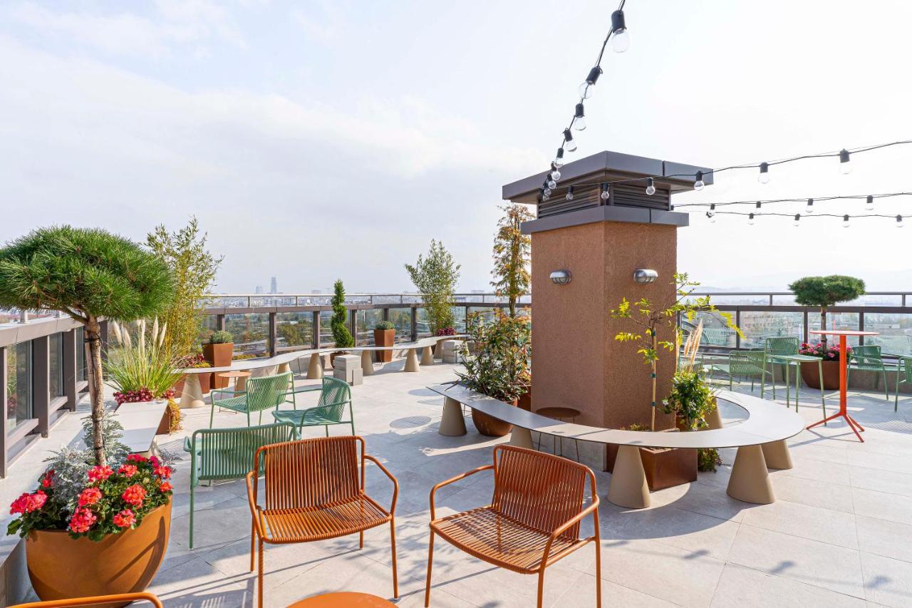 סופיה Wn Lab Hotel - Including Breakfast And Parking מראה חיצוני תמונה